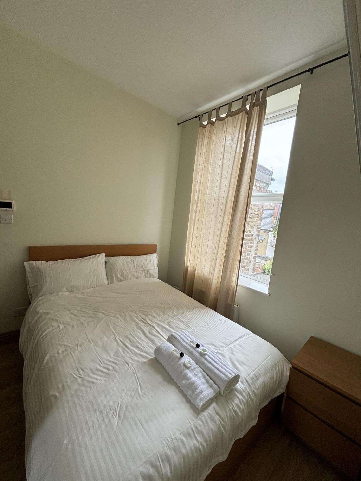 Harrow Road Rooms Londres Exterior foto